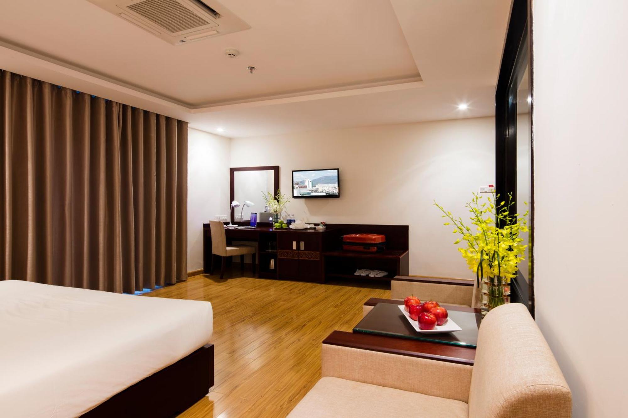 Galliot Hotel Nha Trang Exterior foto