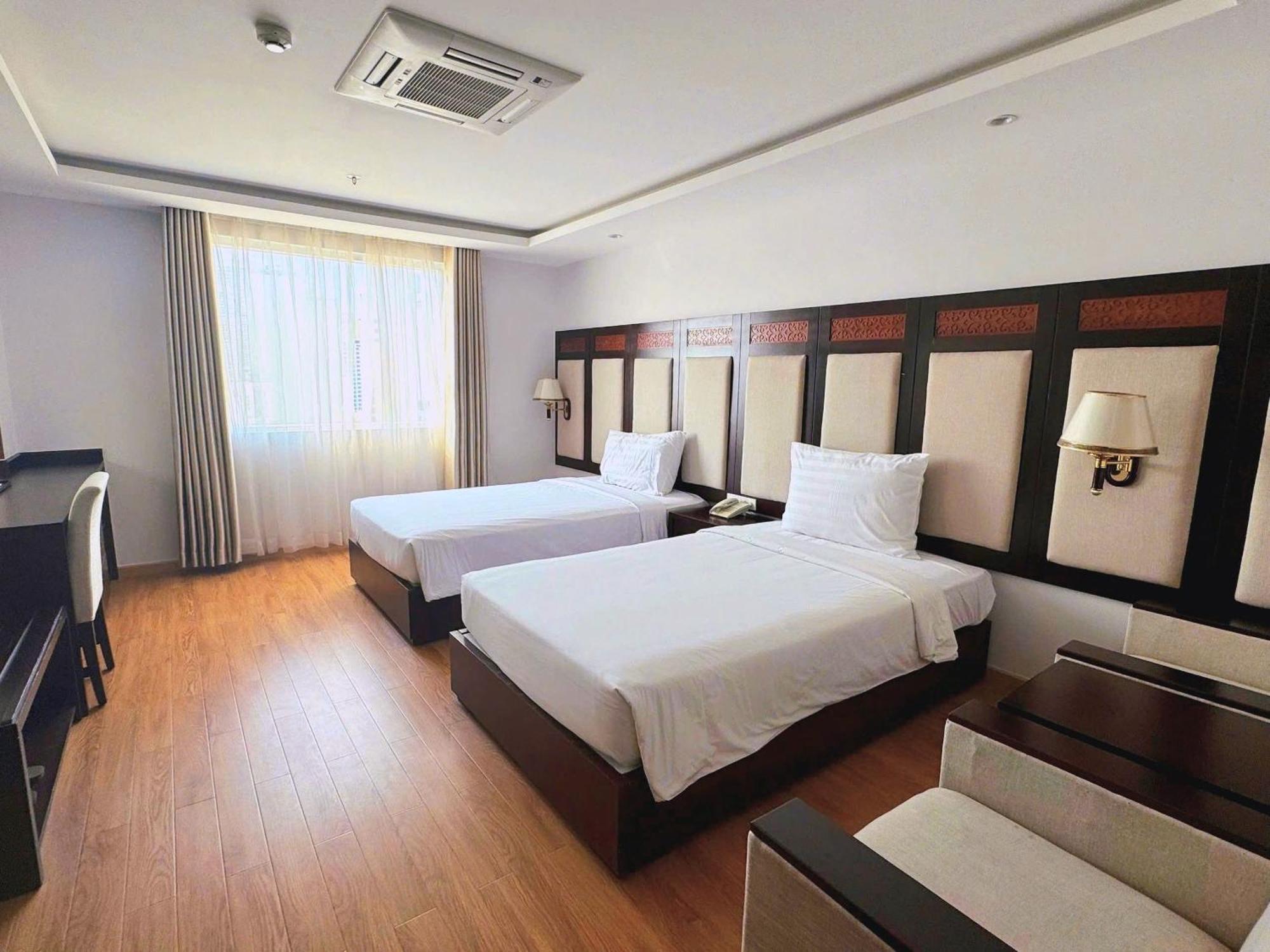 Galliot Hotel Nha Trang Exterior foto